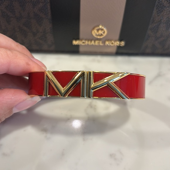 Michael Kors bangle - Picture 6 of 10